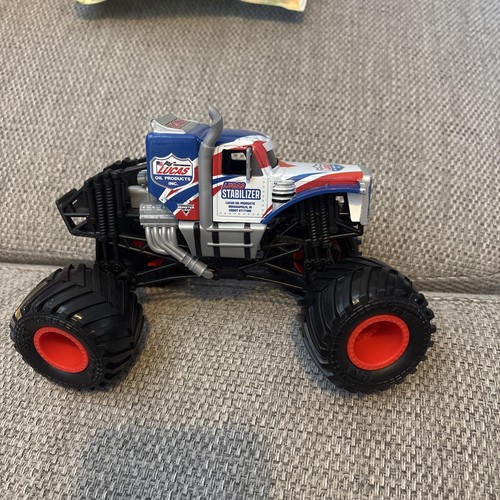 Monster jam lucas oil - monster,