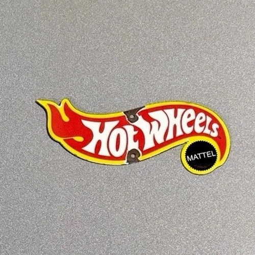 Vintage hot wheels matel - hot,